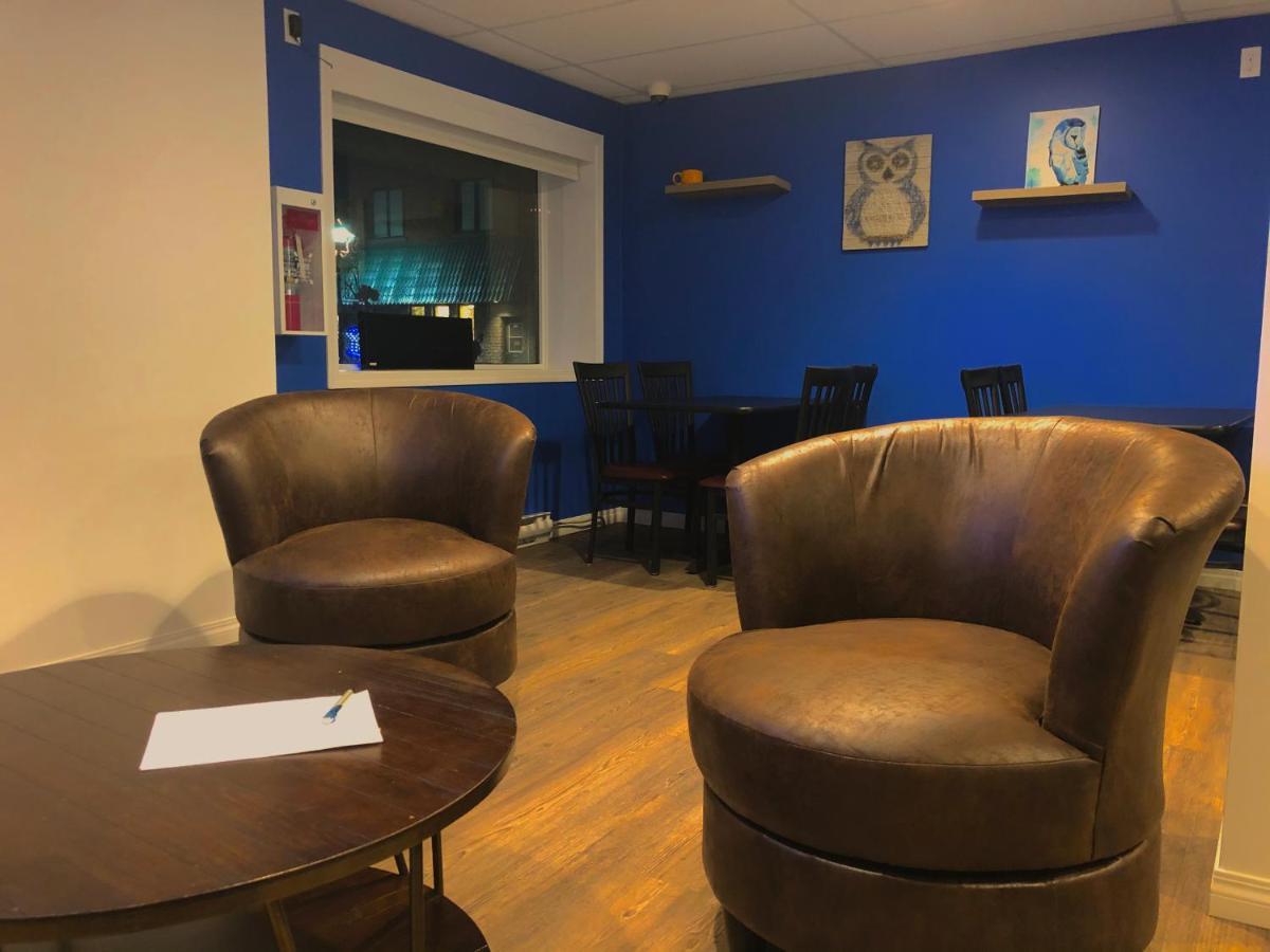 The Sleepy Owl Hotel Fort Frances Buitenkant foto