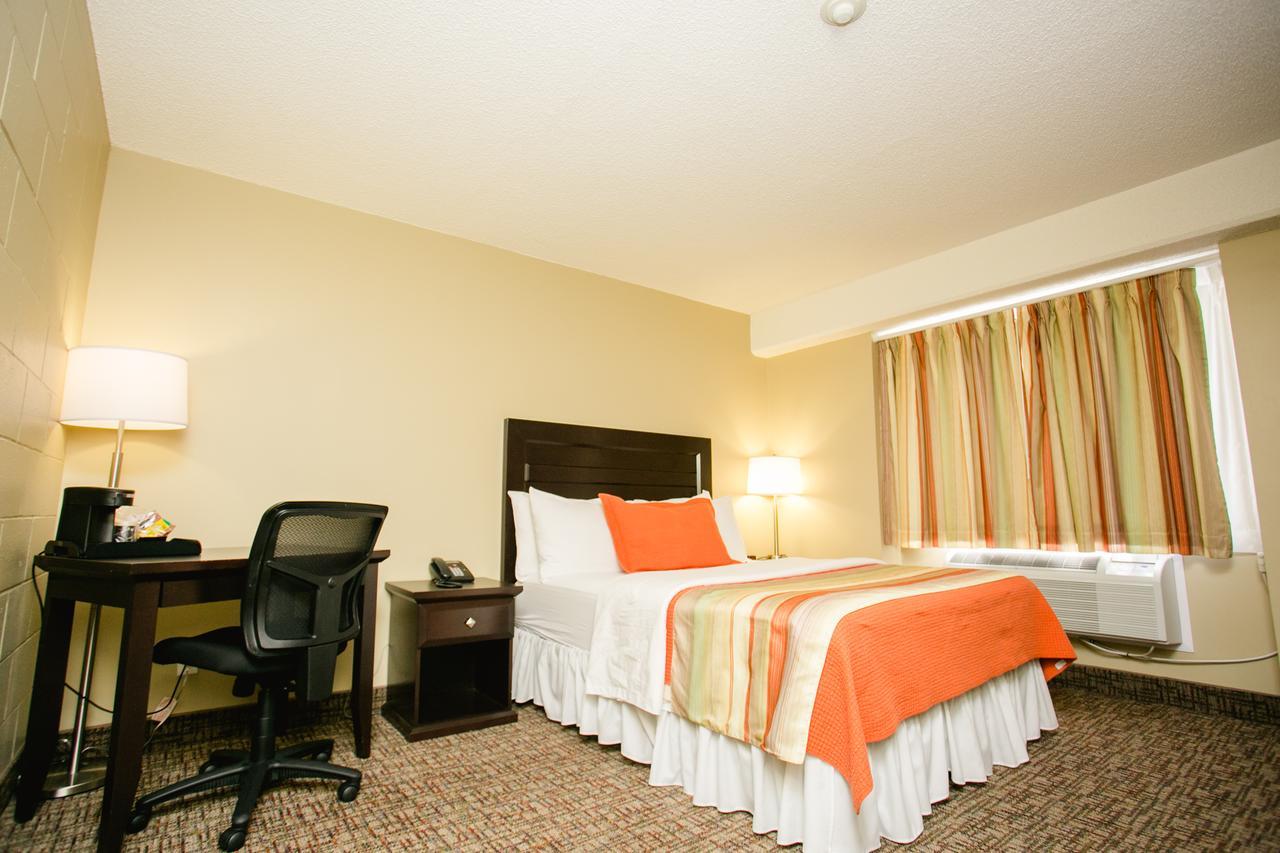 The Sleepy Owl Hotel Fort Frances Buitenkant foto
